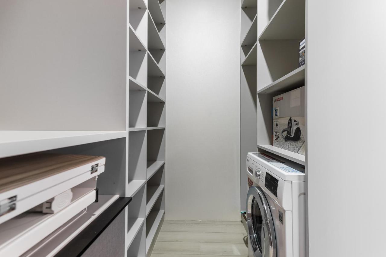 Luxury Waterfront 3-Bedrooms Apartment Одеса Екстер'єр фото